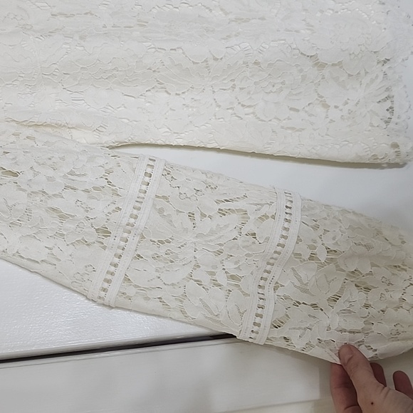 Rachel Parcell white, laced blouse - Picture 4 of 7